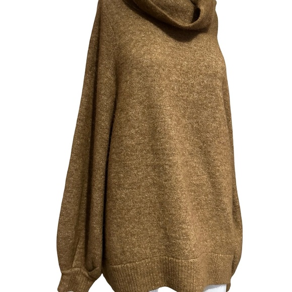 Aritzia Camel Cowl Neck Sweater - Picture 4 of 11